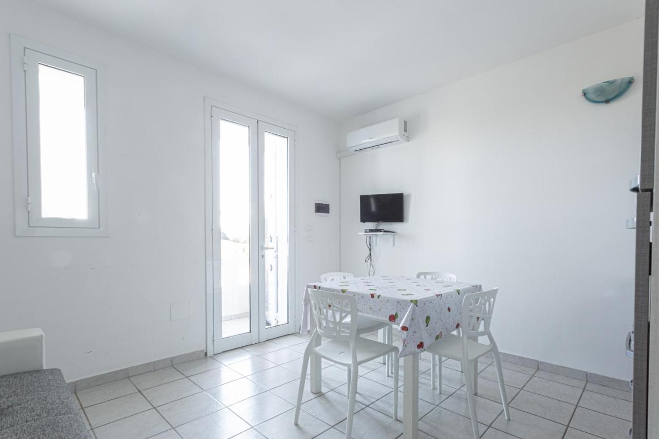 Bilocale Climatizzato Con Vista Panoramica Apartment Ugento Exterior photo
